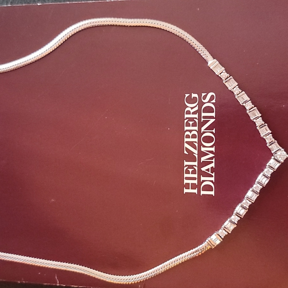 Helzberg Diamonds- Beautiful Diamond Necklace
